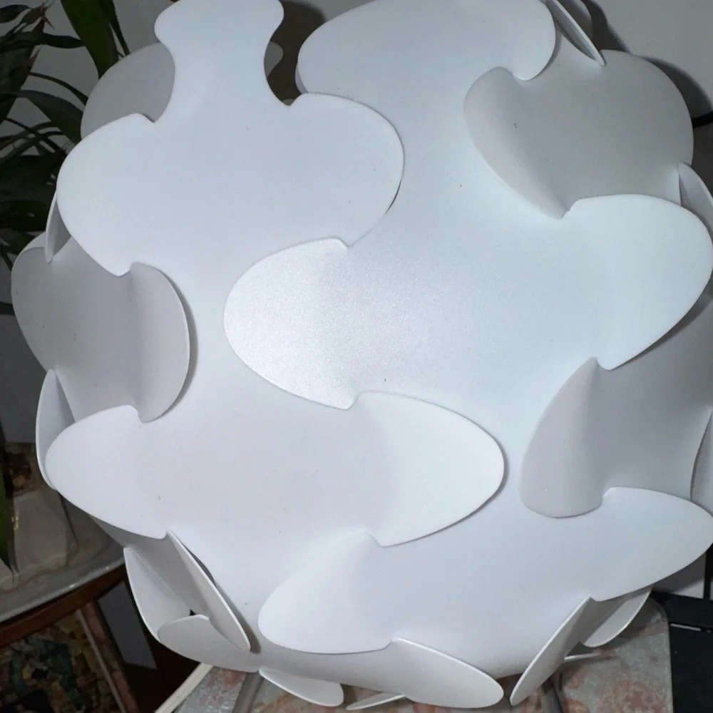 IKEA Interlocking Pieces Fillsta white Table Lamp